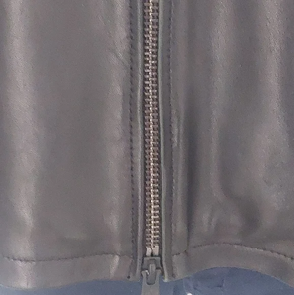 VINCE CAMUTO, Size XXL, black Leather Jacket. 2 in 1 removable Vest - Picture 3 of 10